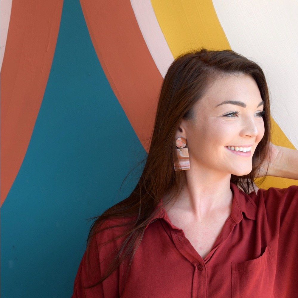 Meet your Posher, Madison